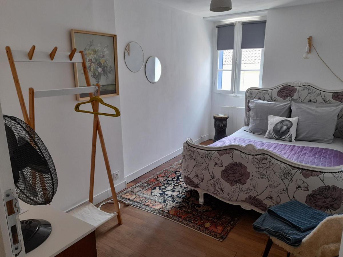 Beau Maison Holiday home Le Vigeant